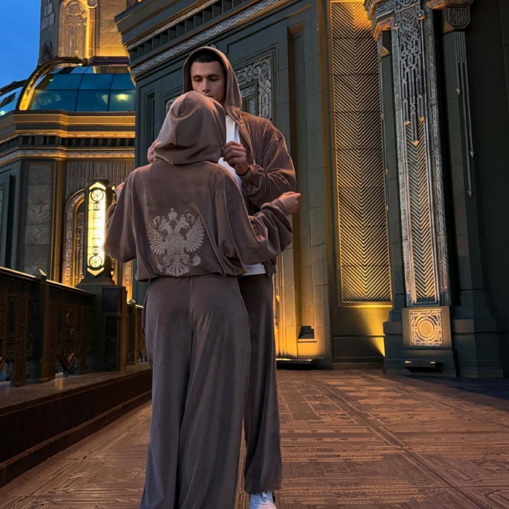 Conjunto de Pantalones y Sudad - Jackets reseña y precio