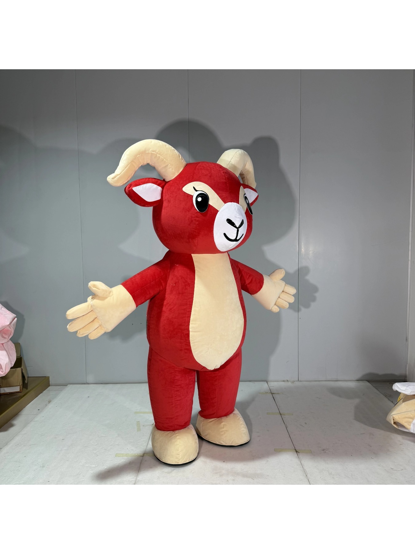 Disfraz de Mascota de Cabra Ro - Suits reseña y precio